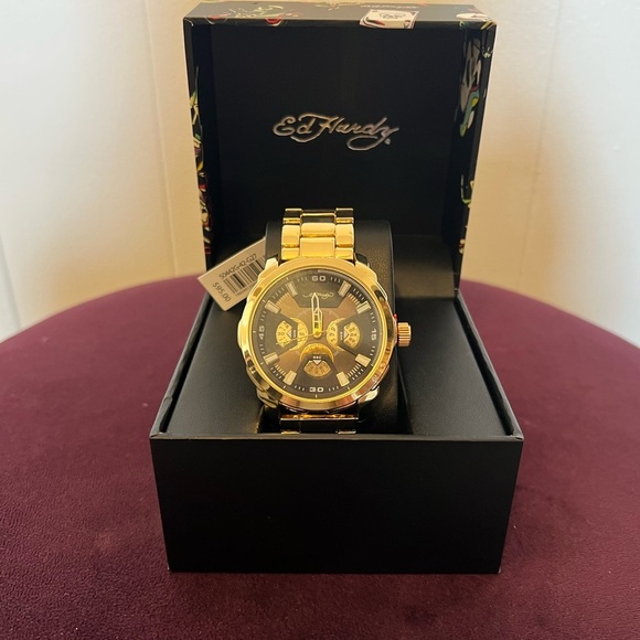 Ed Hardy Gold-Tone Chronograph Watch – Brand New in Box - Picture 4 of 9